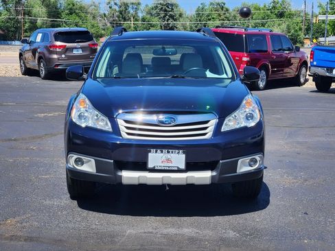 Used 2012 Subaru Outback 2.5i Limited AWD/4WD image 4