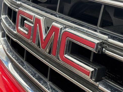 Used 2015 GMC Sierra 1500 SLE w/ SLE Value Package image 4