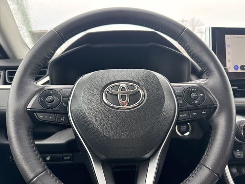 Used 2023 Toyota RAV4 XLE image 20