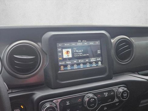 Used 2023 Jeep Gladiator Sport image 19