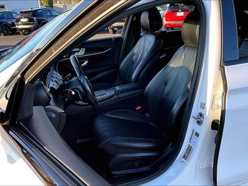 Used 2023 Mercedes-Benz E 350 Sedan image 21