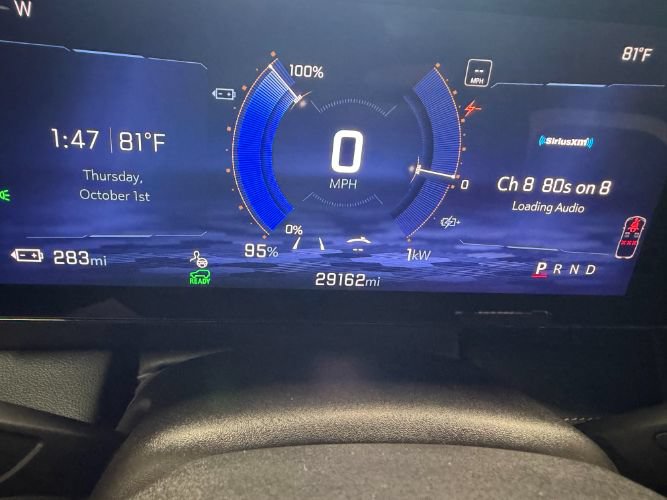 Used 2024 Chevrolet Blazer EV LT AWD/4WD image 19