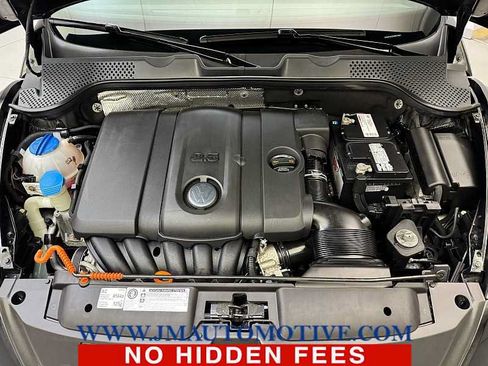 Used 2012 Volkswagen Beetle 2.5 FWD image 10