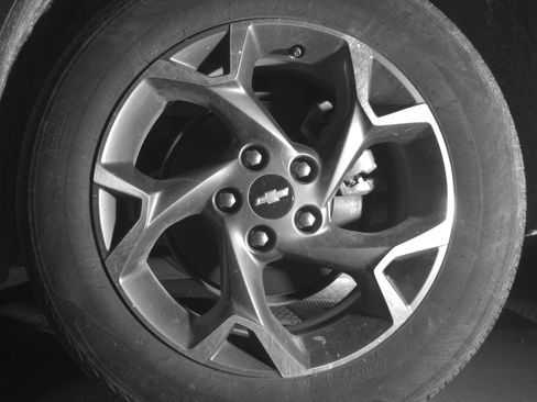 Used 2025 Chevrolet Trax LT FWD image 14