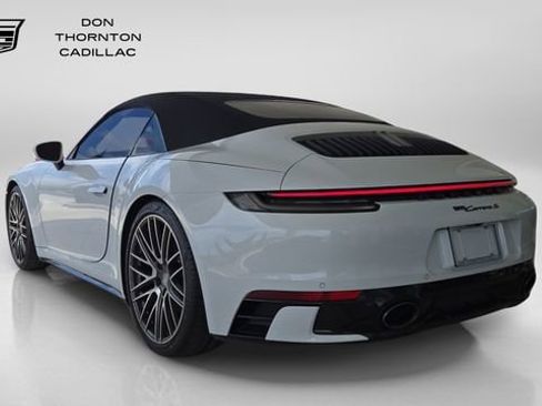 Used 2022 Porsche 911 Carrera S RWD image 3