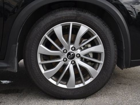 Used 2025 INFINITI QX50 Luxe AWD/4WD image 32