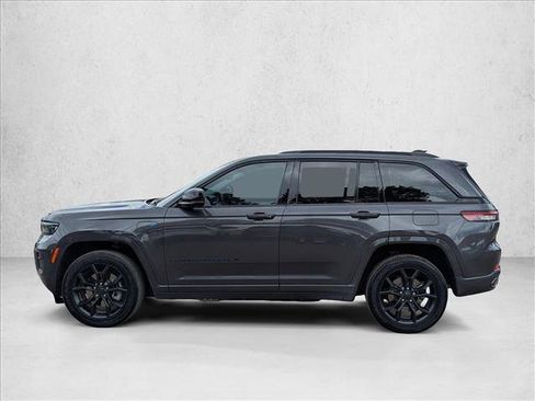 Used 2024 Jeep Grand Cherokee Limited 4xe AWD/4WD image 9