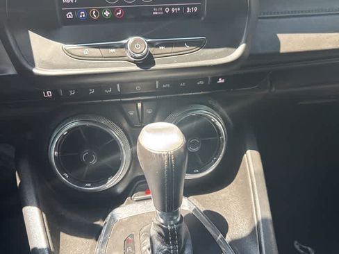 Used 2022 Chevrolet Camaro LT RWD image 3