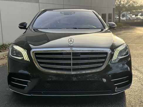 Used 2018 Mercedes-Benz S 560 Sedan image 6