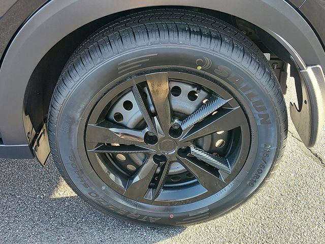 Certified 2023 Nissan Kicks S FWD image 15