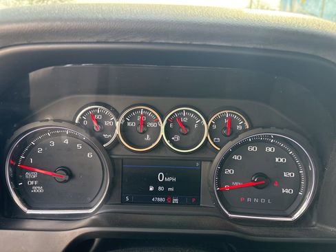 Used 2019 Chevrolet Silverado 1500 LT Trail Boss image 14