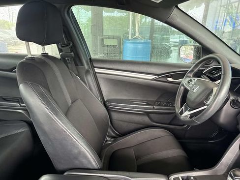 Used 2021 Honda Civic Sport image 10