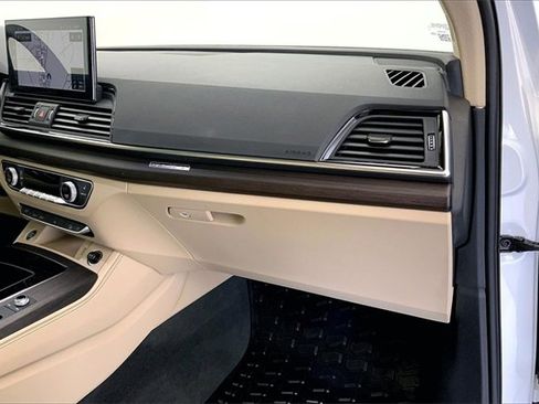 Certified 2023 Audi Q5 2.0T Premium Plus image 16