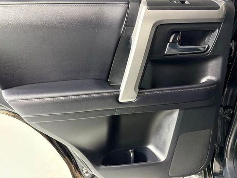 Used 2019 Toyota 4Runner SR5 image 31