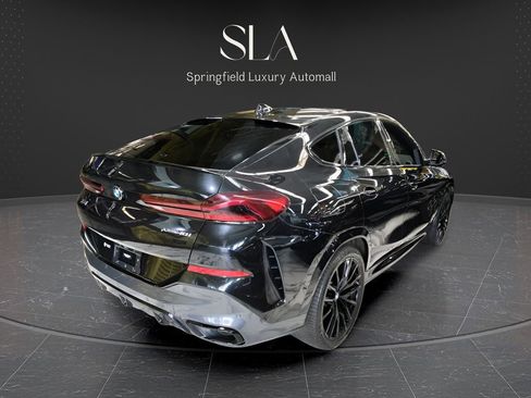 Used 2022 BMW X6 xDrive40i AWD/4WD image 4