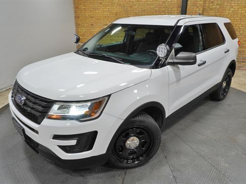 Used 2018 Ford Explorer 4WD Police Interceptor image 2