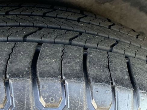 Used 2015 Nissan Pathfinder SL w/ SL Tech Package image 36