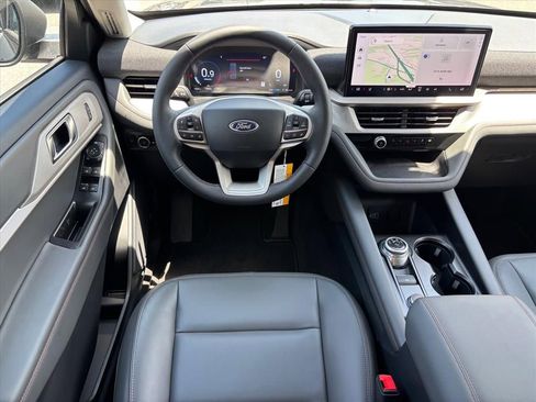 New 2026 Ford Explorer Active w/ Active Comfort Package AWD/4WD image 14