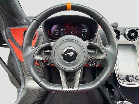 Used 2020 McLaren 600LT Spider image 34