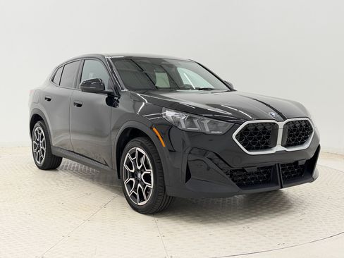 Used 2026 BMW X2 xDrive28i AWD/4WD image 7