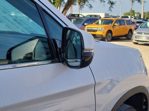 Used 2023 Honda Ridgeline RTL-E image 10