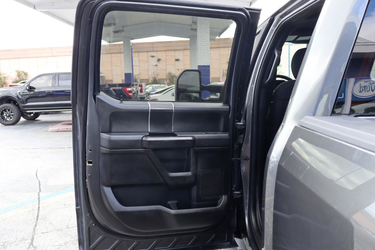 Used 2018 Ford F150 XLT w/ Equipment Group 302A Luxury AWD/4WD image 15