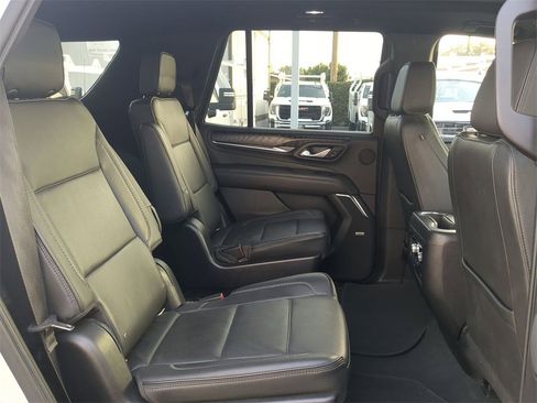 Certified 2022 GMC Yukon Denali image 31