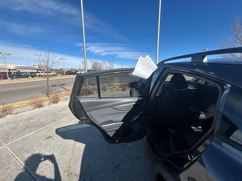 Used 2018 Subaru Crosstrek 2.0i Premium image 24