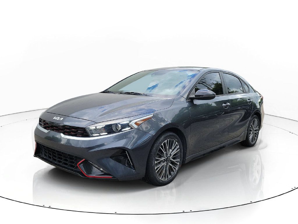 Certified 2022 Kia Forte GT-Line FWD image 5