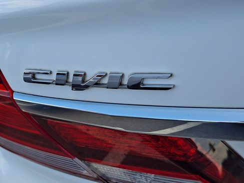 Used 2014 Honda Civic LX image 31