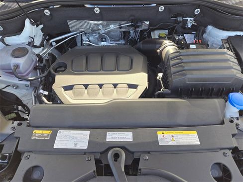 New 2026 Volkswagen Atlas Cross Sport SE image 22