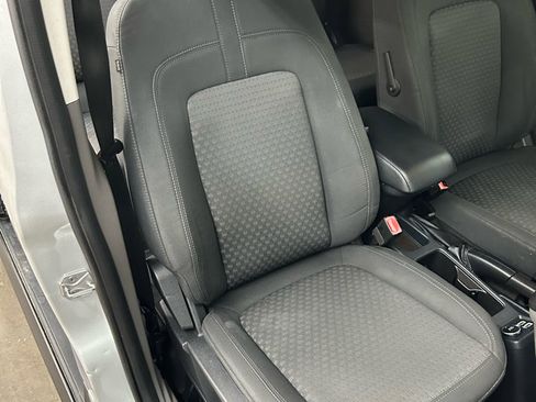 Used 2019 Ford Transit Connect XLT image 27