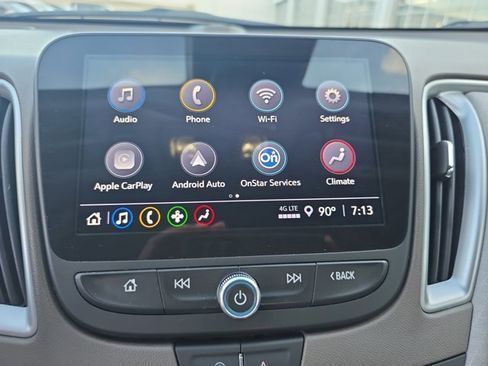 Used 2024 Chevrolet Malibu LT image 22