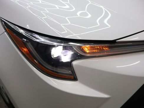 Used 2022 Toyota Corolla LE FWD image 28