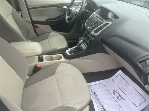 Used 2014 Ford Focus SE image 28