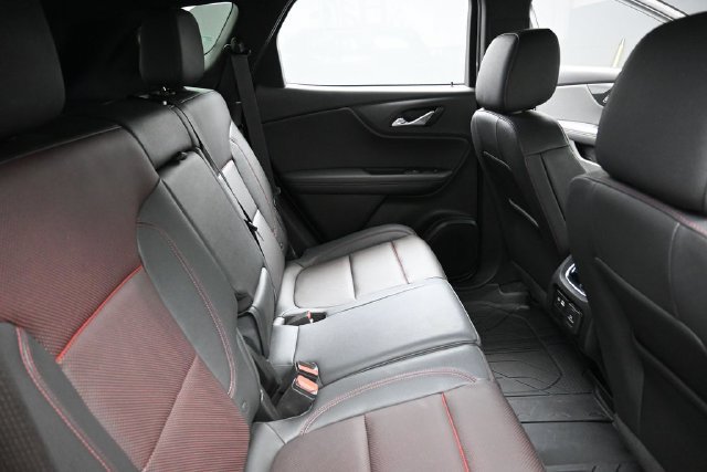 Used 2024 Chevrolet Blazer RS w/ Driver Confidence II Package FWD image 29