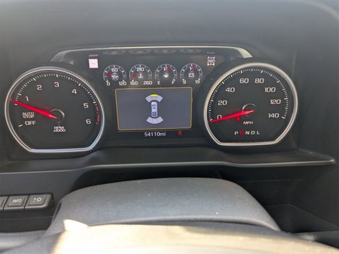 Used 2021 Chevrolet Silverado 1500 High Country w/ Technology Package image 30