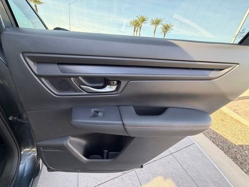 Used 2025 Honda CR-V Sport-L image 26