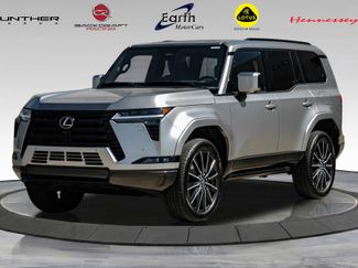 Used 2025 Lexus GX 550 w/ Accessory Package (2T) video 1