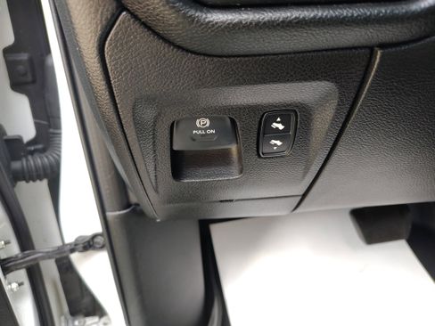 Certified 2021 RAM 1500 Big Horn image 24