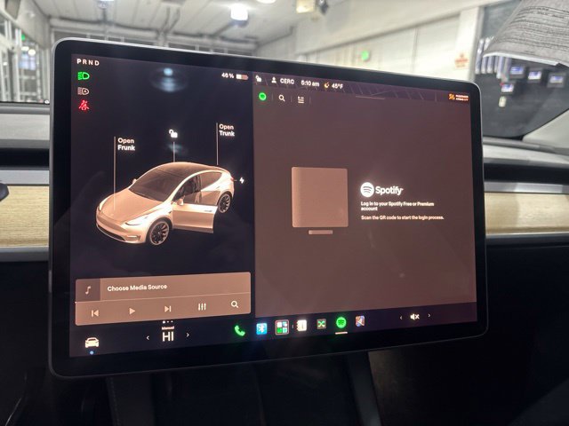 Used 2022 Tesla Model Y Long Range AWD/4WD image 26