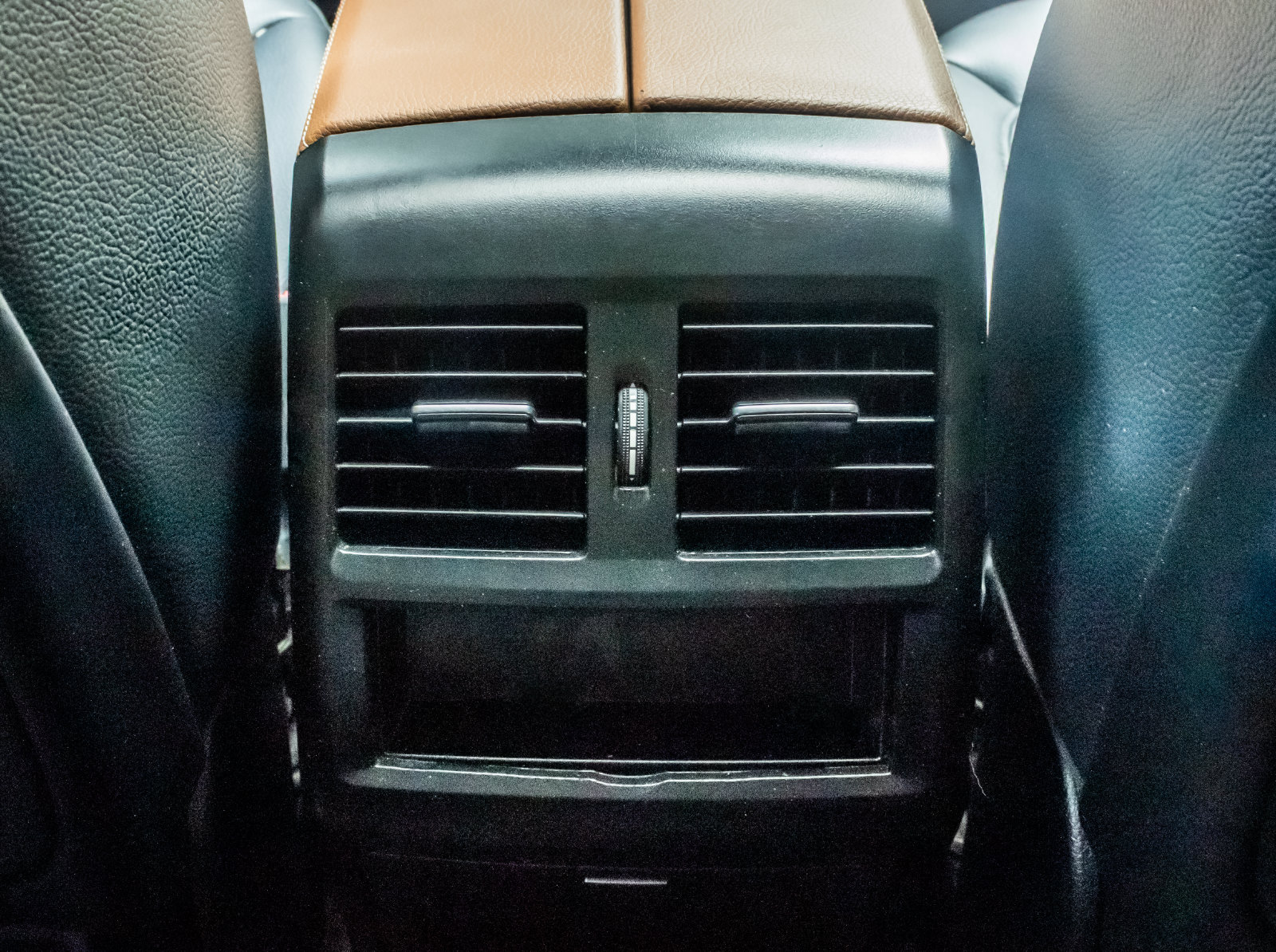 Used 2019 Mercedes-Benz GLS 450 4MATIC w/ Premium 1 Package image 14