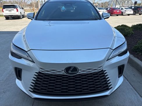 Used 2025 Lexus RX 350 FWD w/ Convenience Package image 2