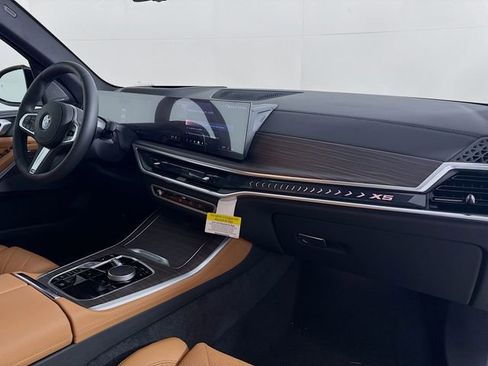 New 2026 BMW X5 xDrive40i w/ M Sport Package image 30