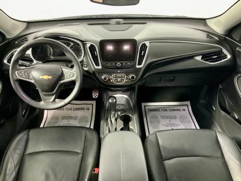 Used 2017 Chevrolet Malibu Hybrid w/ Leather Package FWD image 21