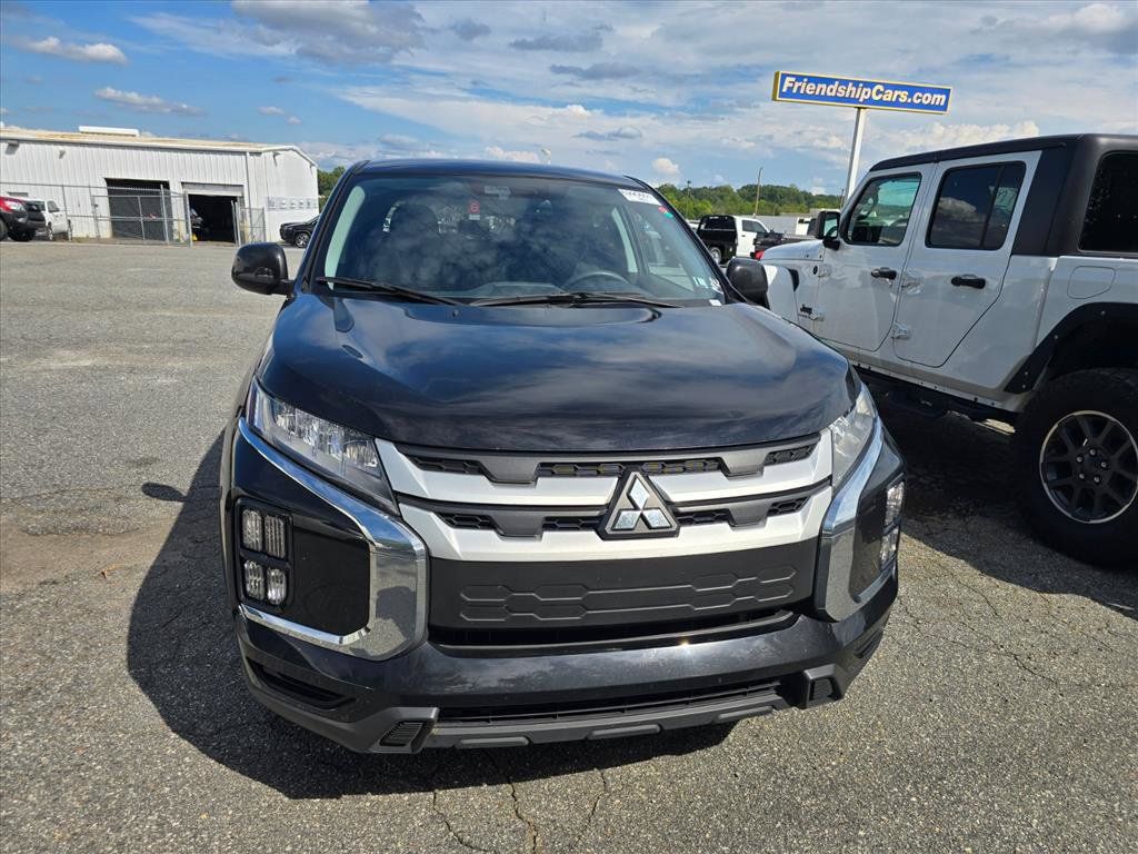 Used 2025 Mitsubishi Outlander Sport ES AWD/4WD image 9