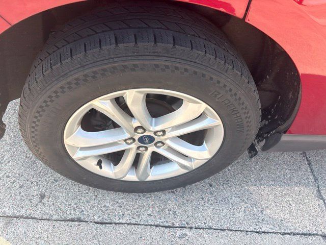 Used 2019 Ford Edge SEL w/ Equipment Group 201A FWD image 37