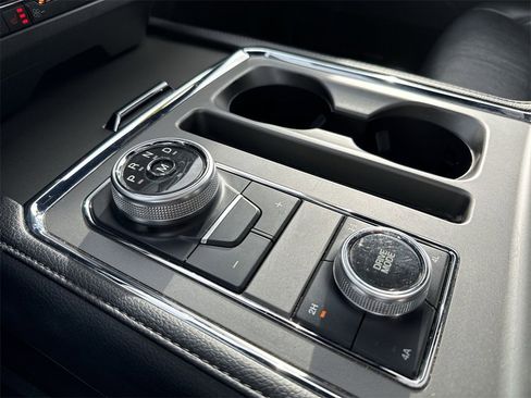 Used 2019 Ford Expedition XLT w/ Equipment Group 202A image 22