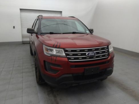 Used 2017 Ford Explorer FWD image 13