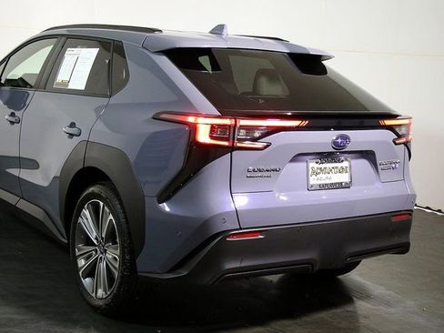 Used 2023 Subaru Solterra Limited image 11